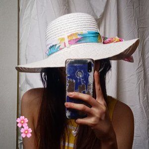 Vintage // Straw Hat with Pastel Scarf